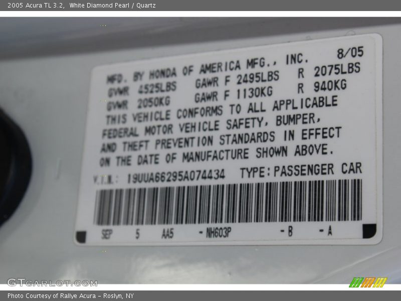 White Diamond Pearl / Quartz 2005 Acura TL 3.2