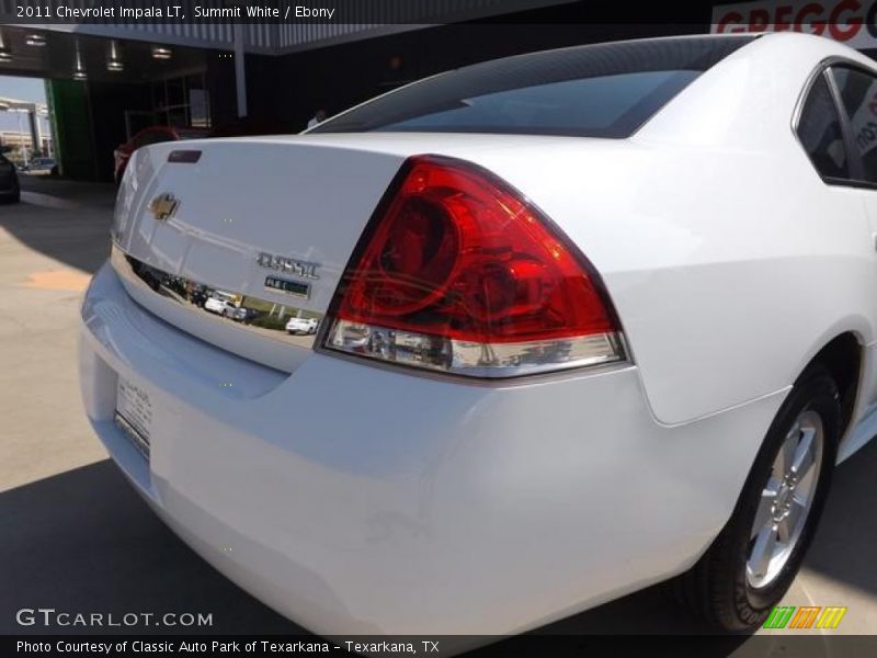 Summit White / Ebony 2011 Chevrolet Impala LT