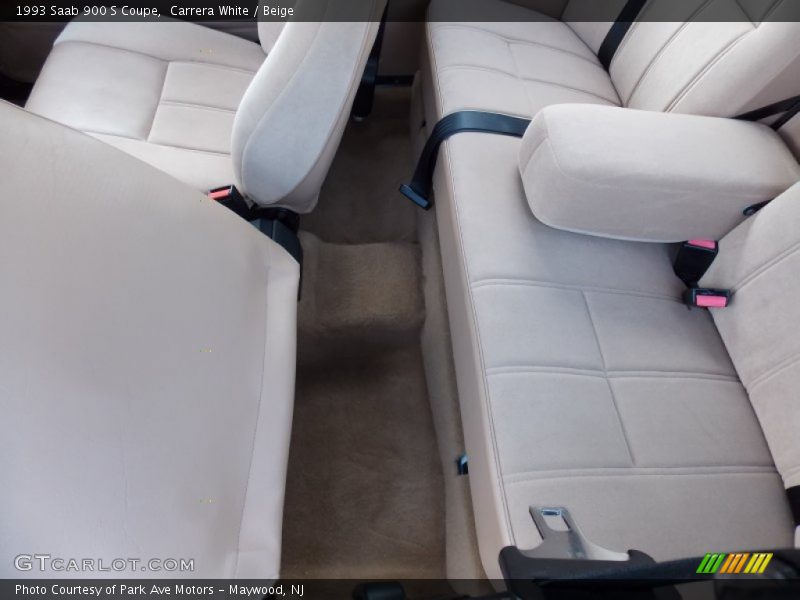 Carrera White / Beige 1993 Saab 900 S Coupe