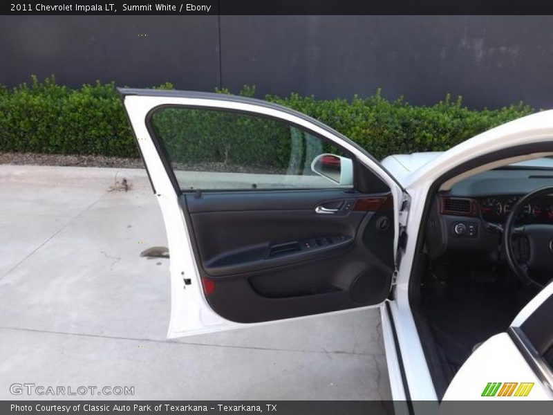 Summit White / Ebony 2011 Chevrolet Impala LT