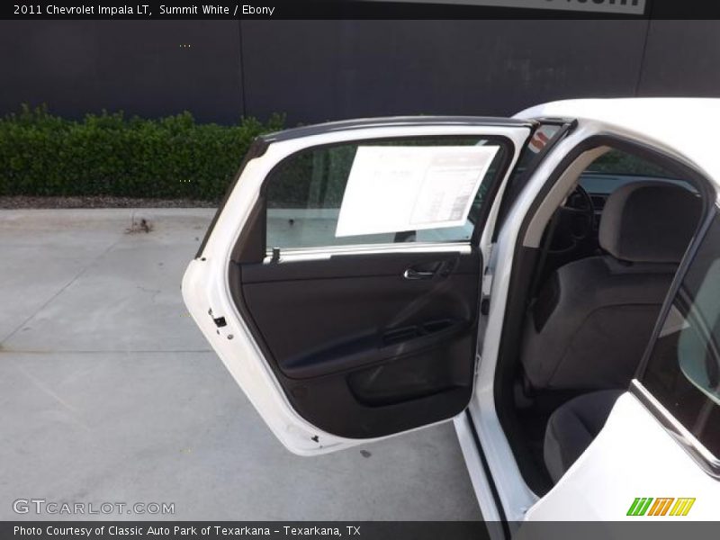 Summit White / Ebony 2011 Chevrolet Impala LT