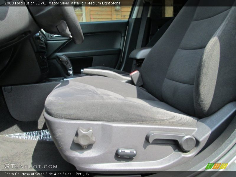 Vapor Silver Metallic / Medium Light Stone 2008 Ford Fusion SE V6
