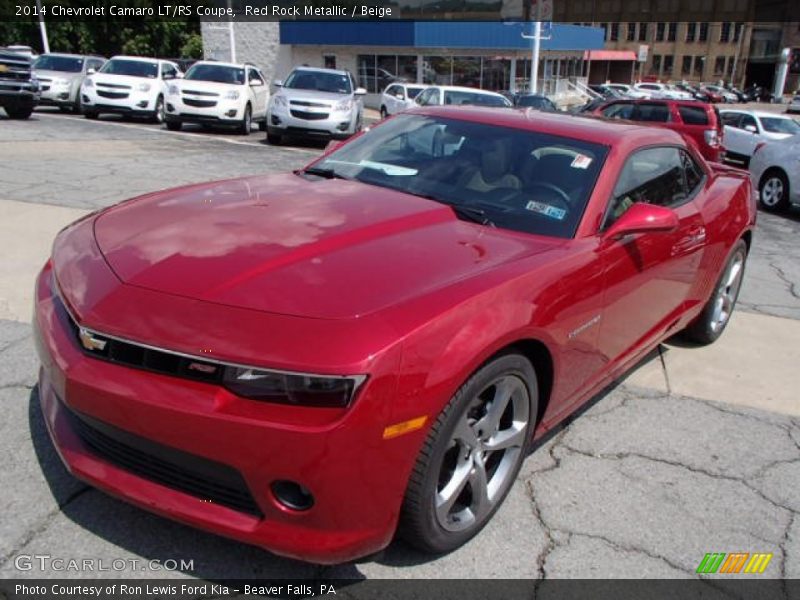 Front 3/4 View of 2014 Camaro LT/RS Coupe