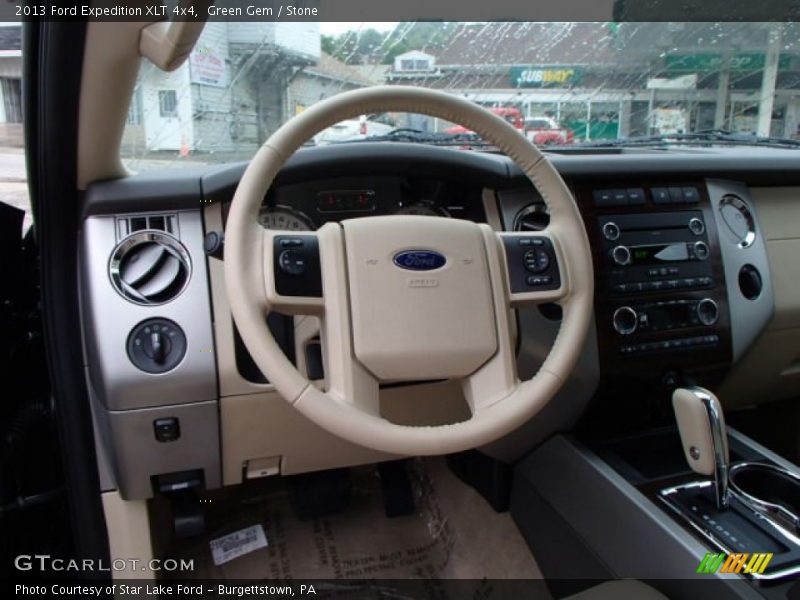Dashboard of 2013 Expedition XLT 4x4