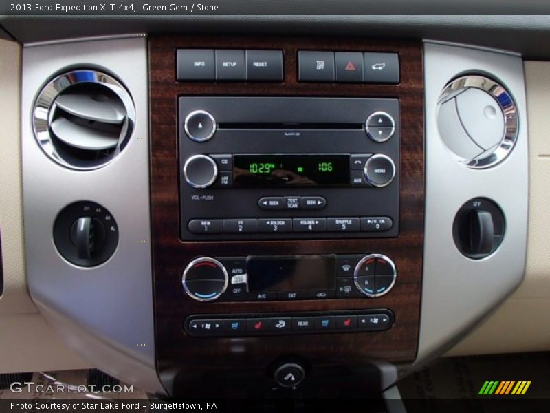 Controls of 2013 Expedition XLT 4x4