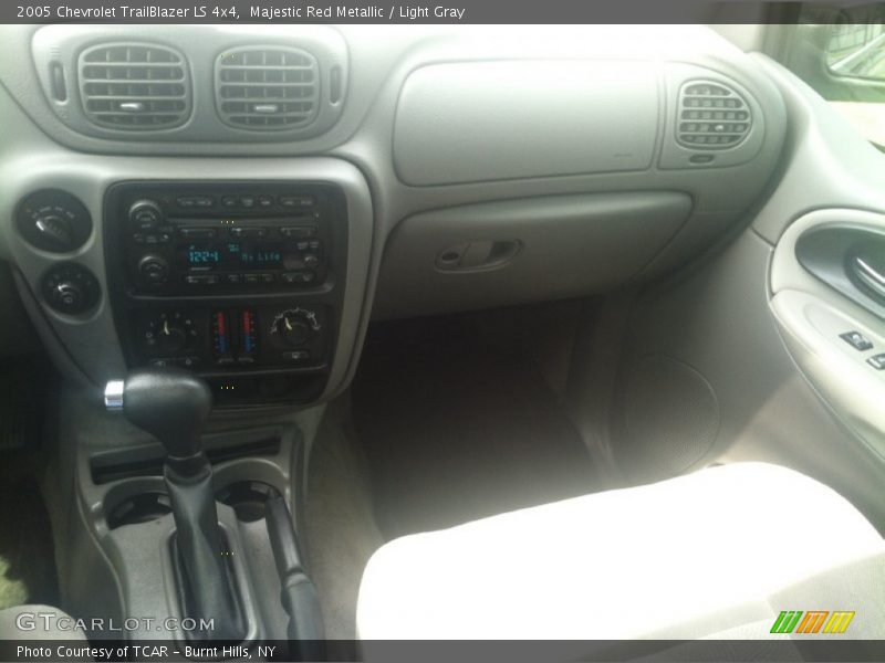 Majestic Red Metallic / Light Gray 2005 Chevrolet TrailBlazer LS 4x4