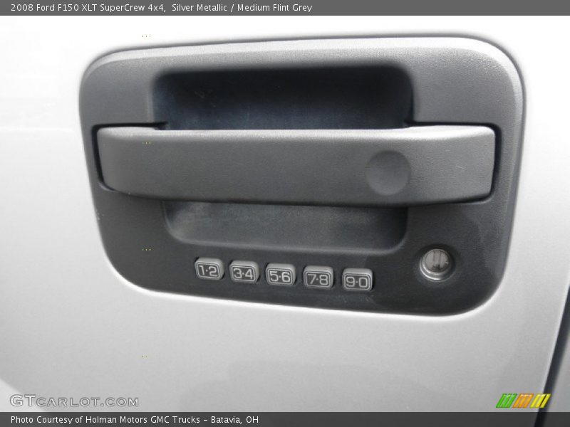 Silver Metallic / Medium Flint Grey 2008 Ford F150 XLT SuperCrew 4x4
