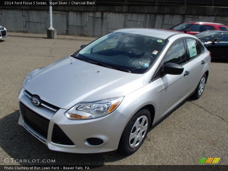 Ingot Silver / Charcoal Black 2014 Ford Focus S Sedan