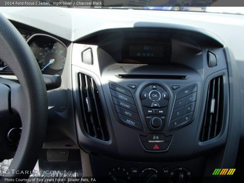 Ingot Silver / Charcoal Black 2014 Ford Focus S Sedan