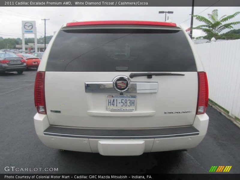 White Diamond Tricoat / Cashmere/Cocoa 2011 Cadillac Escalade Premium AWD