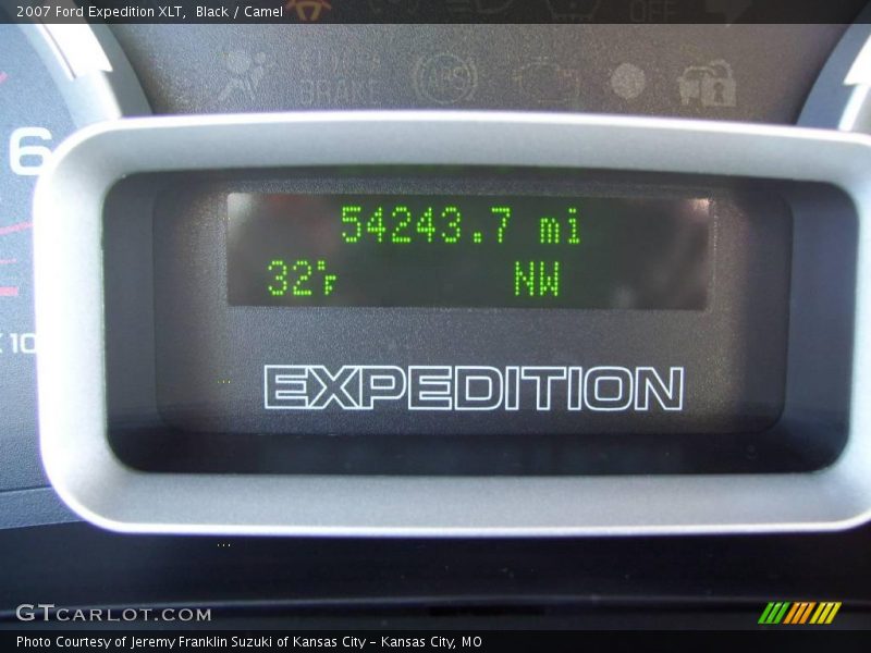 Black / Camel 2007 Ford Expedition XLT