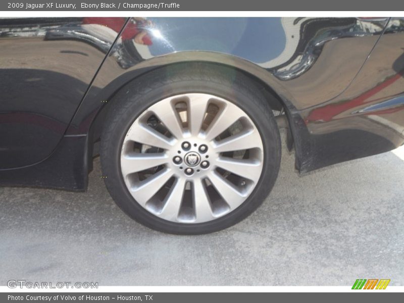 Ebony Black / Champagne/Truffle 2009 Jaguar XF Luxury