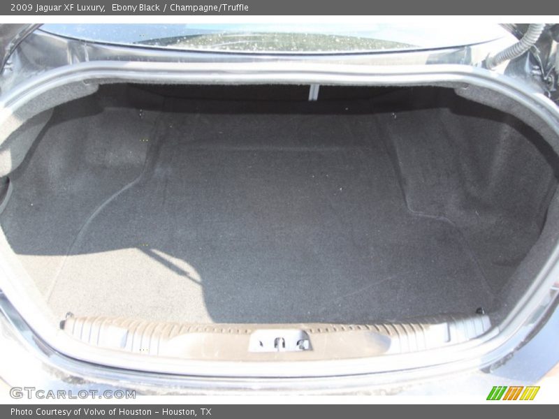Ebony Black / Champagne/Truffle 2009 Jaguar XF Luxury