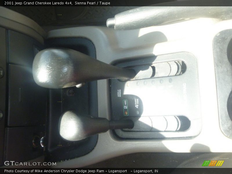 Sienna Pearl / Taupe 2001 Jeep Grand Cherokee Laredo 4x4