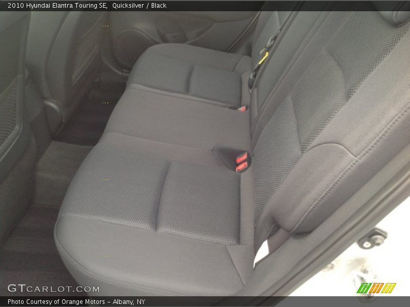 Quicksilver / Black 2010 Hyundai Elantra Touring SE