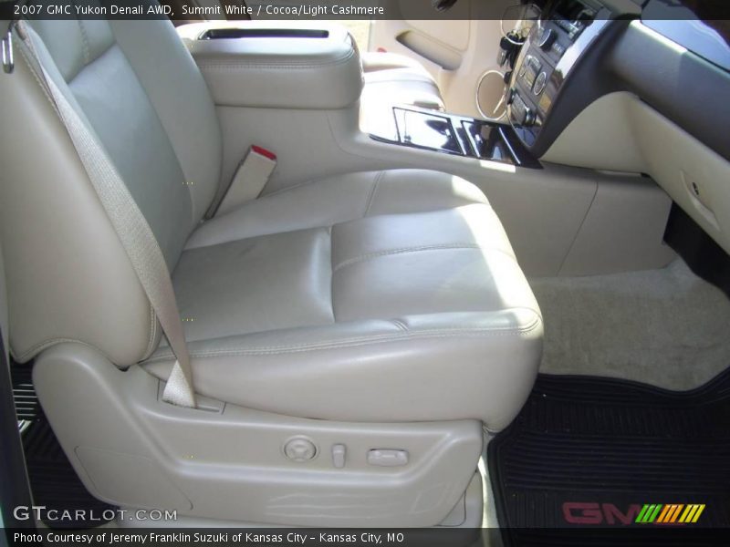 Summit White / Cocoa/Light Cashmere 2007 GMC Yukon Denali AWD