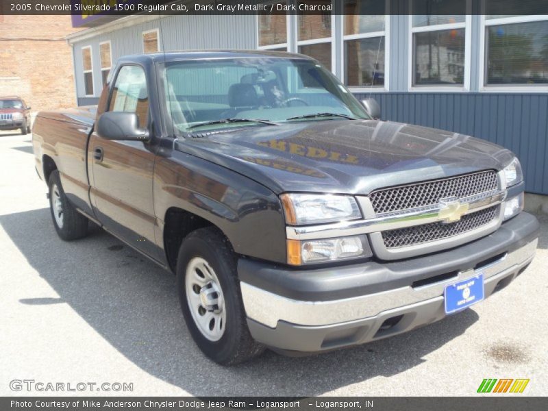 Dark Gray Metallic / Dark Charcoal 2005 Chevrolet Silverado 1500 Regular Cab