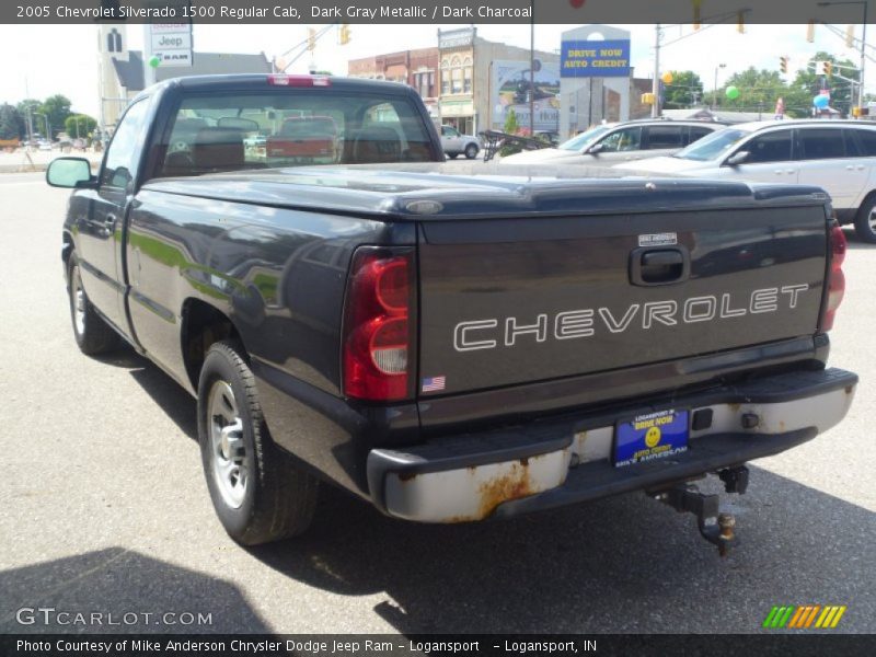 Dark Gray Metallic / Dark Charcoal 2005 Chevrolet Silverado 1500 Regular Cab