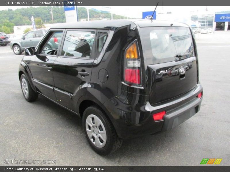 Shadow Black / Black Cloth 2011 Kia Soul 1.6
