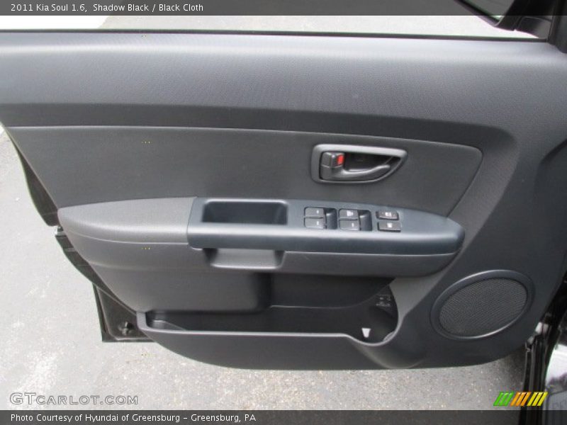 Shadow Black / Black Cloth 2011 Kia Soul 1.6
