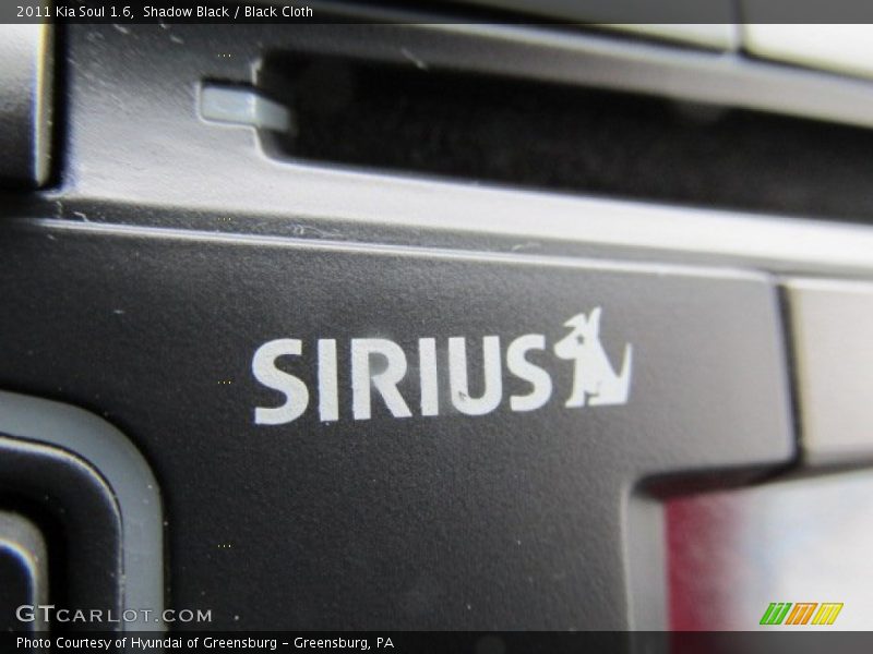 Shadow Black / Black Cloth 2011 Kia Soul 1.6