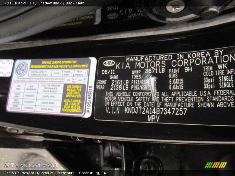 Shadow Black / Black Cloth 2011 Kia Soul 1.6