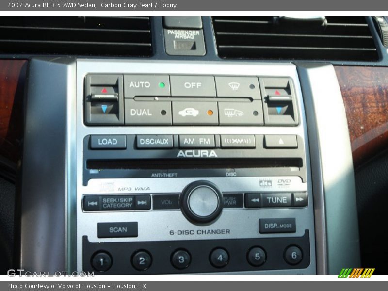 Controls of 2007 RL 3.5 AWD Sedan