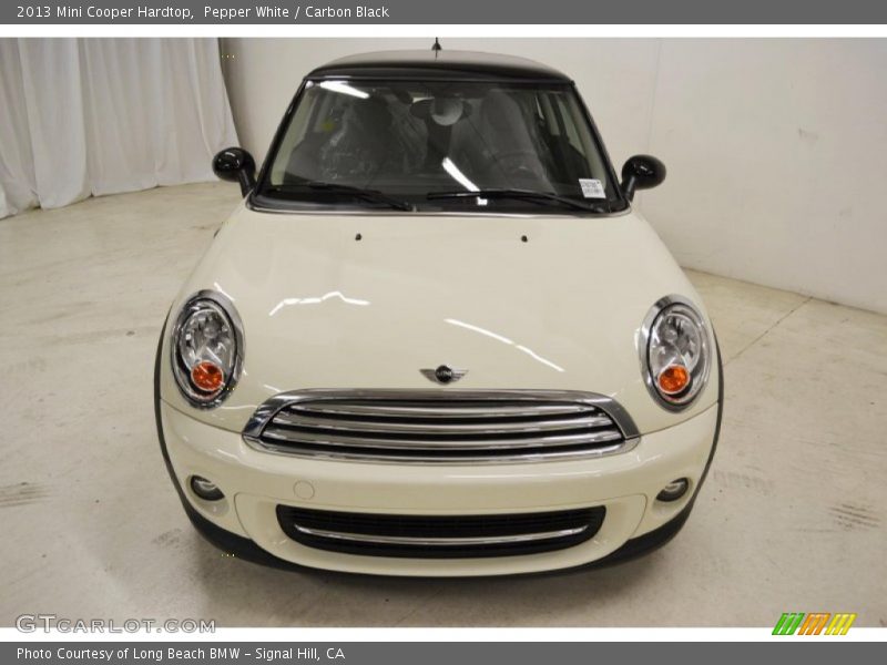 Pepper White / Carbon Black 2013 Mini Cooper Hardtop