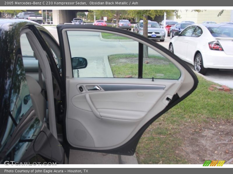 Obsidian Black Metallic / Ash 2005 Mercedes-Benz C 230 Kompressor Sedan