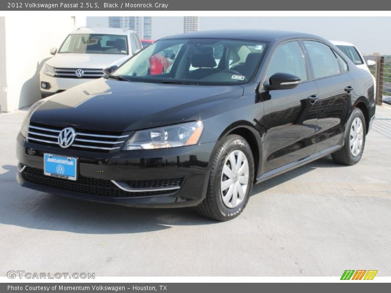 Black / Moonrock Gray 2012 Volkswagen Passat 2.5L S