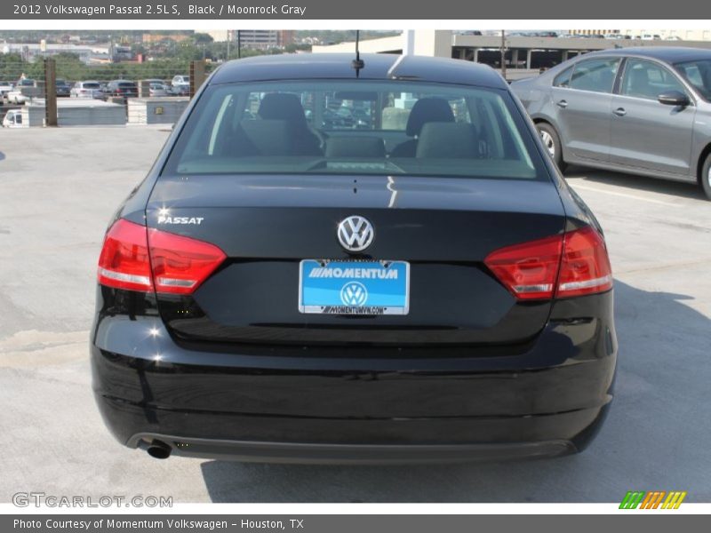 Black / Moonrock Gray 2012 Volkswagen Passat 2.5L S
