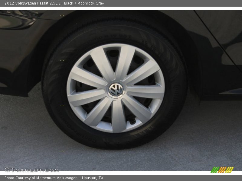 Black / Moonrock Gray 2012 Volkswagen Passat 2.5L S