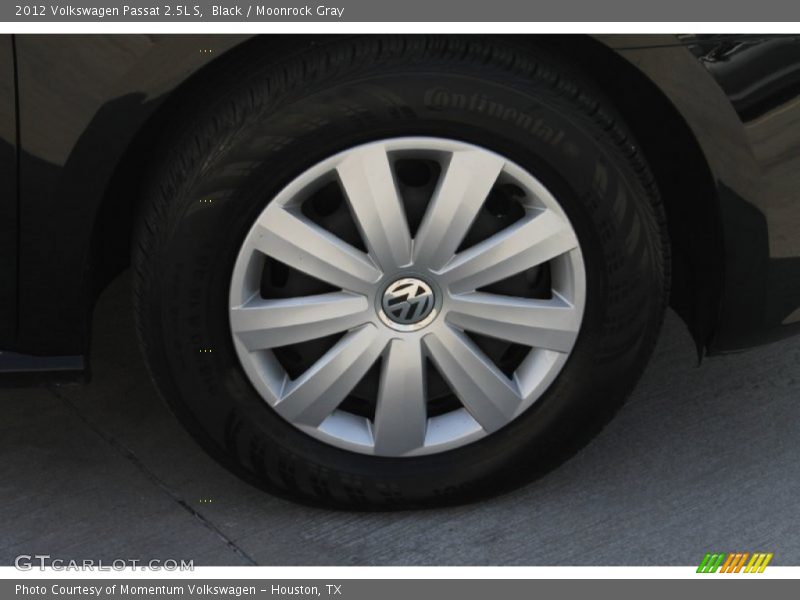 Black / Moonrock Gray 2012 Volkswagen Passat 2.5L S