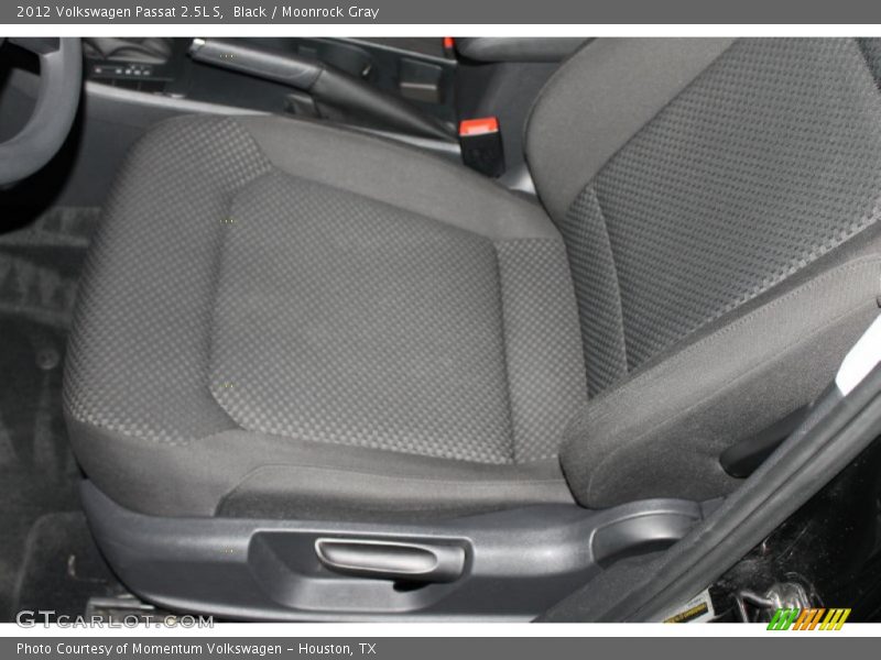 Black / Moonrock Gray 2012 Volkswagen Passat 2.5L S