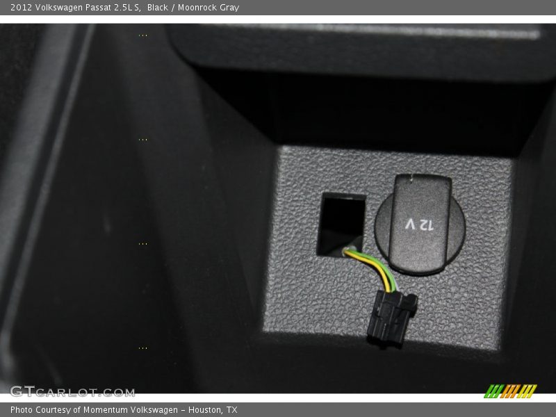 Black / Moonrock Gray 2012 Volkswagen Passat 2.5L S