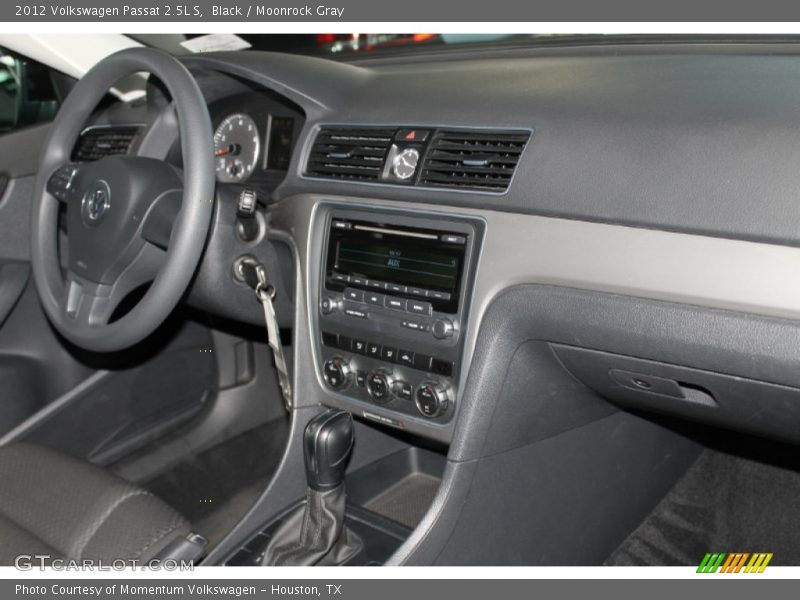 Black / Moonrock Gray 2012 Volkswagen Passat 2.5L S