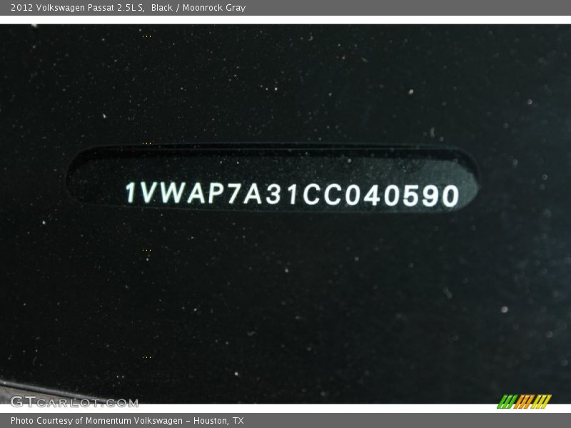 Black / Moonrock Gray 2012 Volkswagen Passat 2.5L S