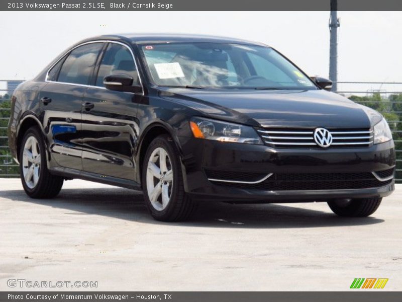 Black / Cornsilk Beige 2013 Volkswagen Passat 2.5L SE