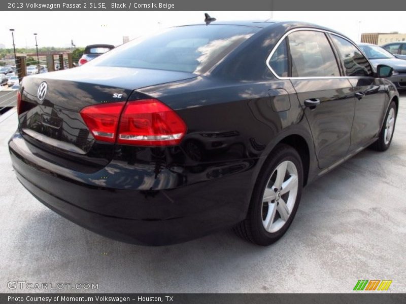 Black / Cornsilk Beige 2013 Volkswagen Passat 2.5L SE