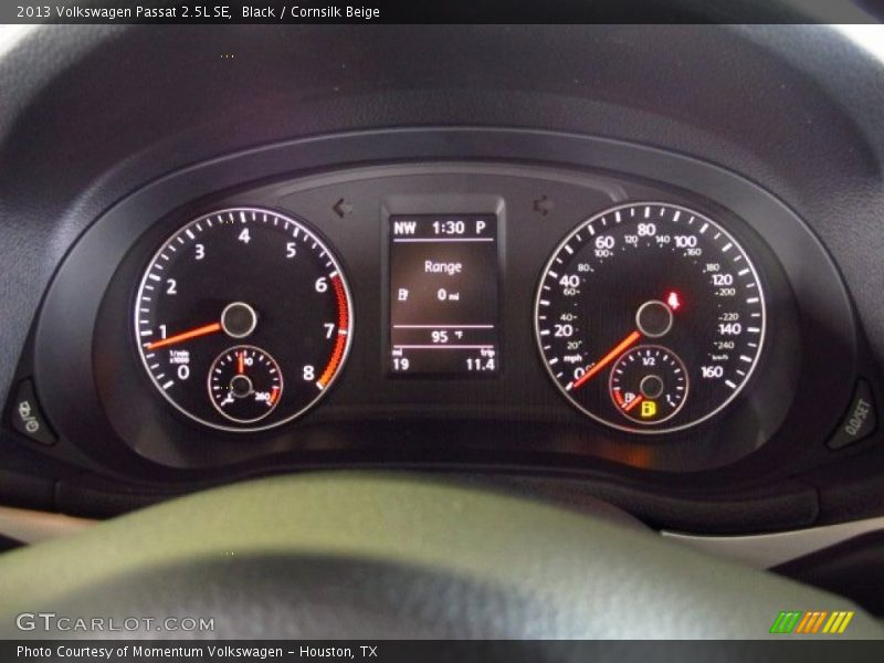 Black / Cornsilk Beige 2013 Volkswagen Passat 2.5L SE