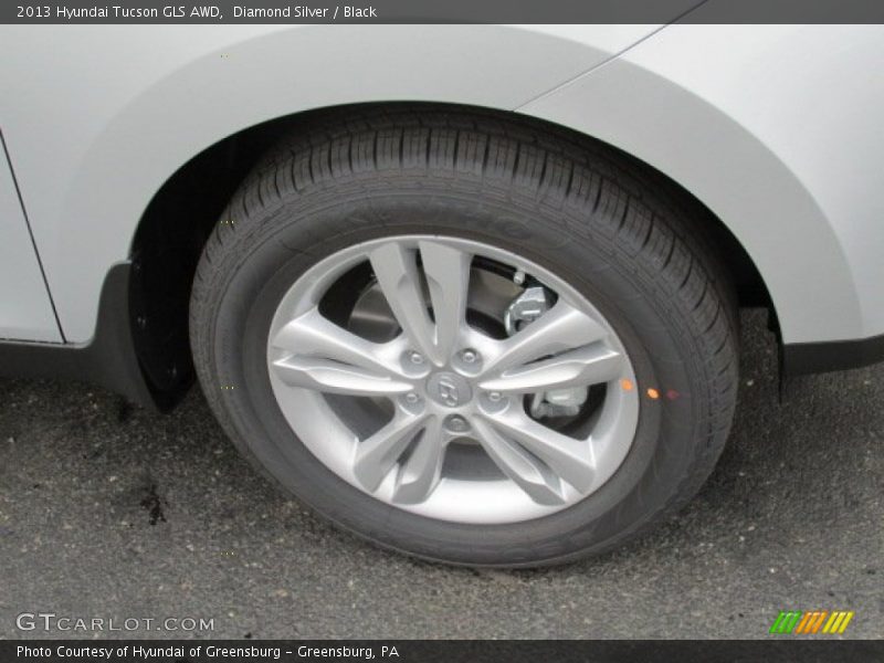 Diamond Silver / Black 2013 Hyundai Tucson GLS AWD