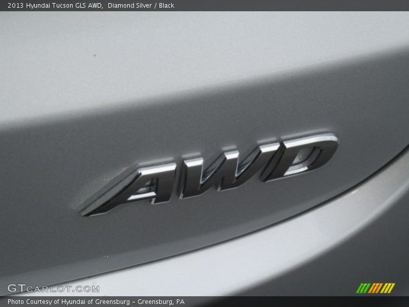 Diamond Silver / Black 2013 Hyundai Tucson GLS AWD