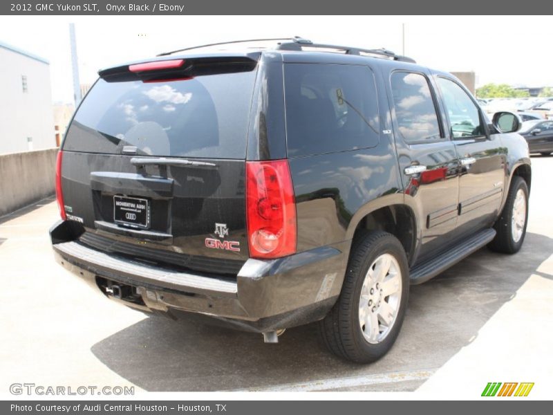 Onyx Black / Ebony 2012 GMC Yukon SLT