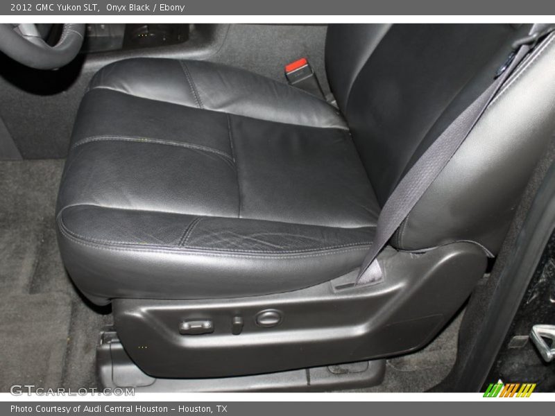 Onyx Black / Ebony 2012 GMC Yukon SLT