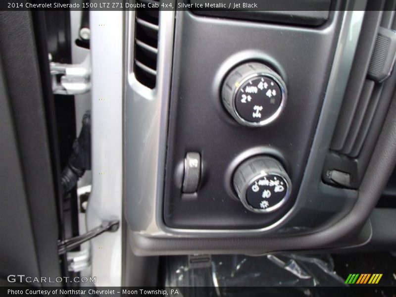 Silver Ice Metallic / Jet Black 2014 Chevrolet Silverado 1500 LTZ Z71 Double Cab 4x4