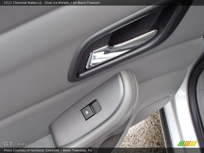 Silver Ice Metallic / Jet Black/Titanium 2013 Chevrolet Malibu LS