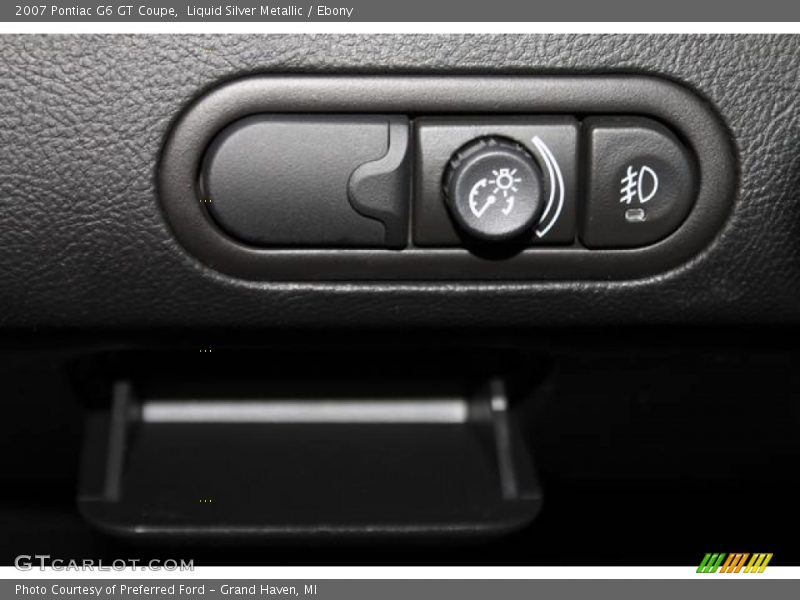 Liquid Silver Metallic / Ebony 2007 Pontiac G6 GT Coupe