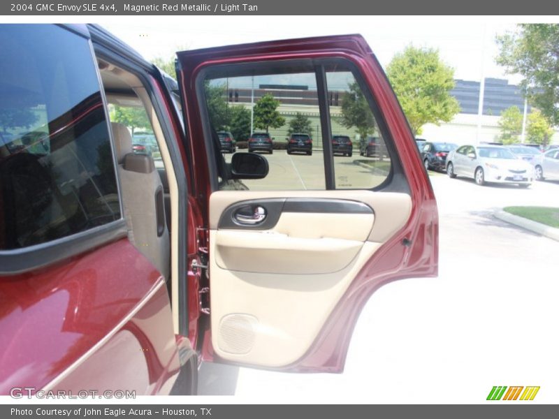 Magnetic Red Metallic / Light Tan 2004 GMC Envoy SLE 4x4