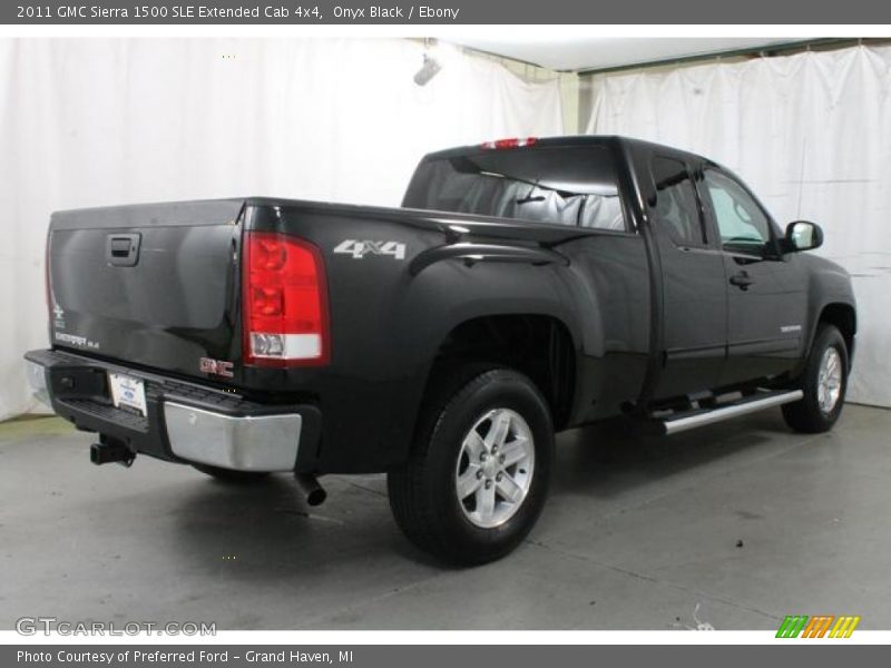 Onyx Black / Ebony 2011 GMC Sierra 1500 SLE Extended Cab 4x4