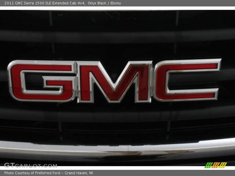 Onyx Black / Ebony 2011 GMC Sierra 1500 SLE Extended Cab 4x4